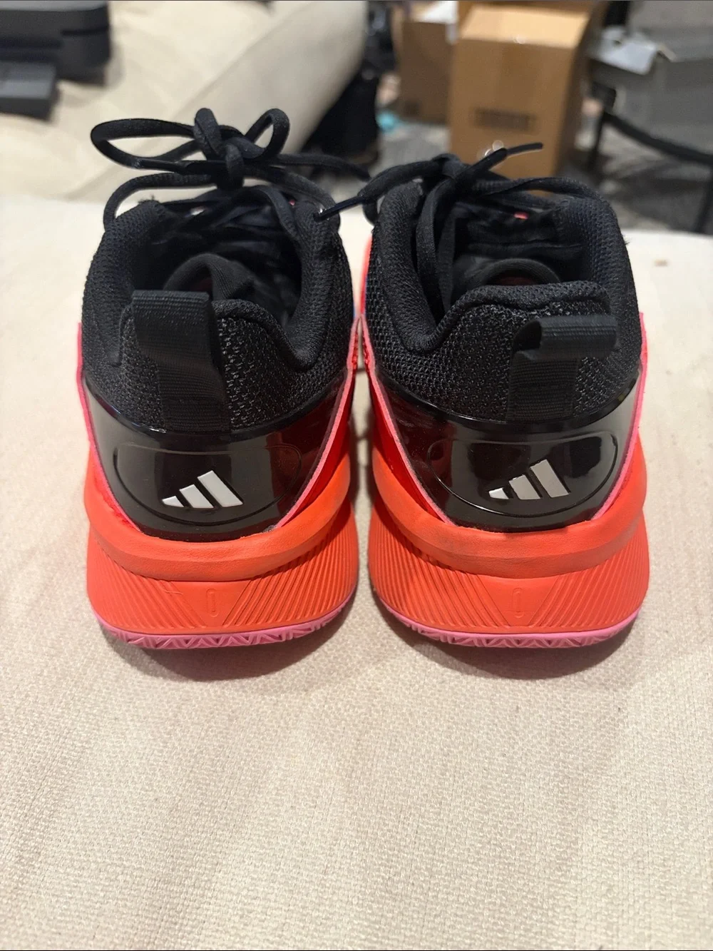 adidas Dame certified 3 low basketball sneakers solar red kids sz 4
